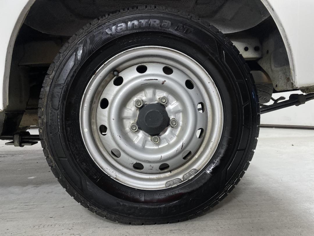 Photo '11' of Mazda Bongo Photo '11' of Mazda Bongo