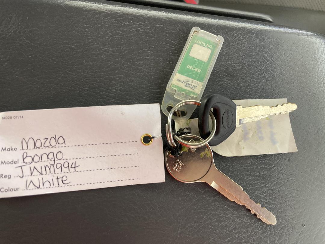 Photo '21' of Mazda Bongo Photo '21' of Mazda Bongo