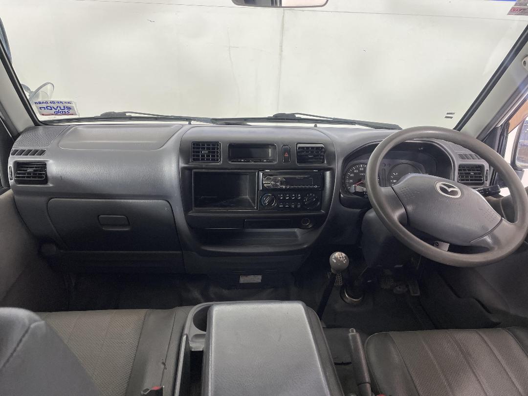 Photo '17' of Mazda Bongo Photo '17' of Mazda Bongo