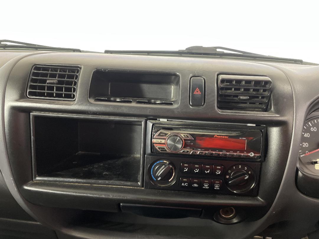 Photo '18' of Mazda Bongo Photo '18' of Mazda Bongo