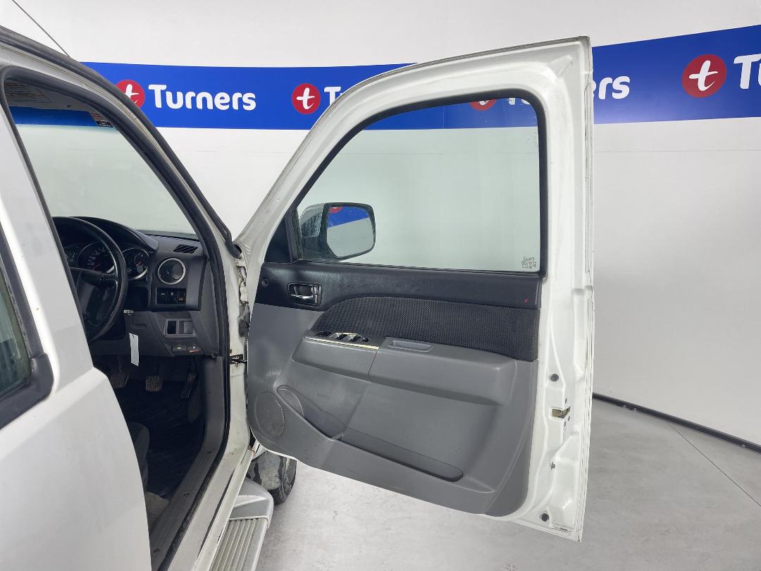 Photo '15' of Mazda Bt-50 Photo '15' of Mazda Bt-50