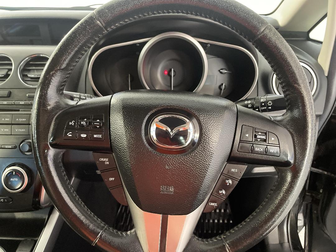 Photo '28' of Mazda CX-7 Photo '28' of Mazda CX-7