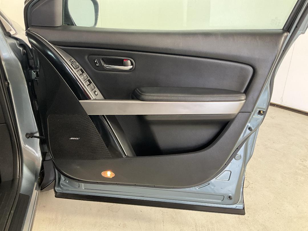 Photo '15' of Mazda CX-9 Photo '15' of Mazda CX-9