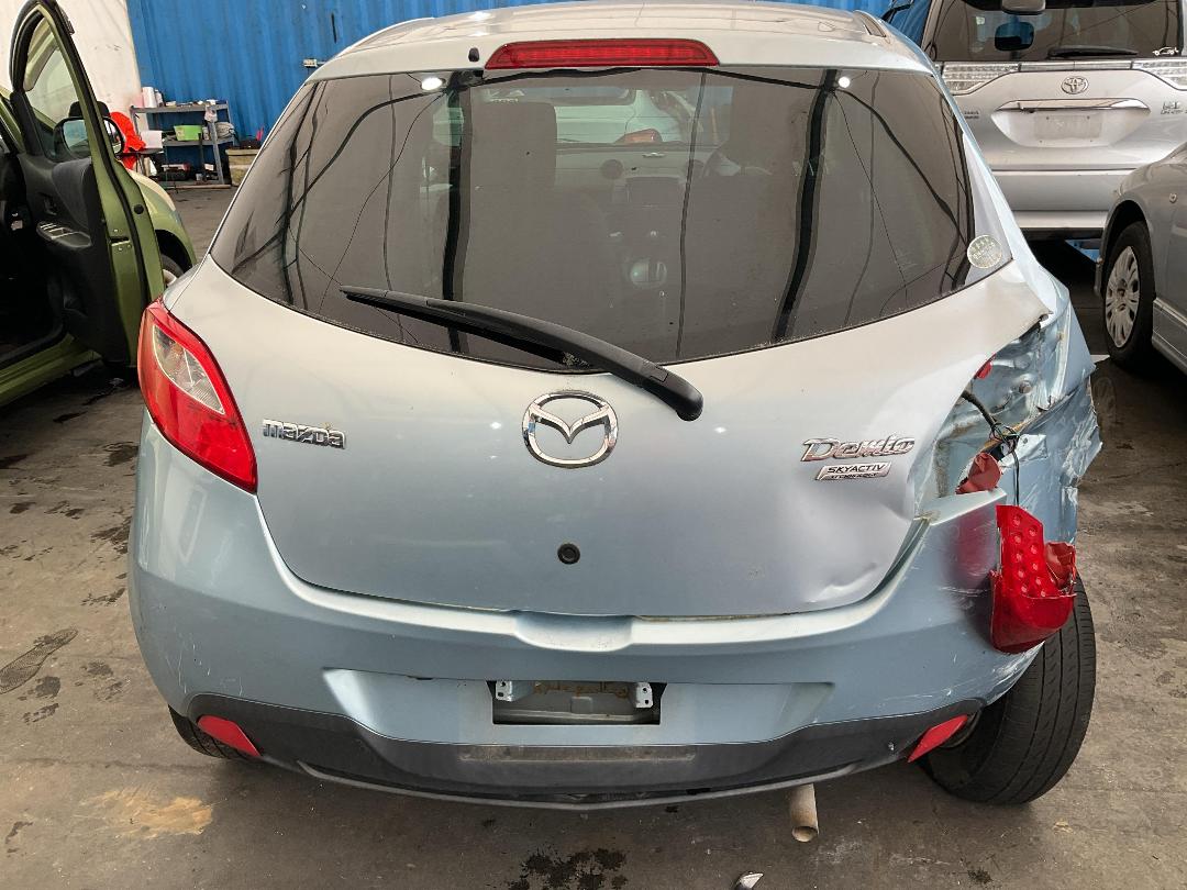 Photo '6' of Mazda Demio Photo '6' of Mazda Demio