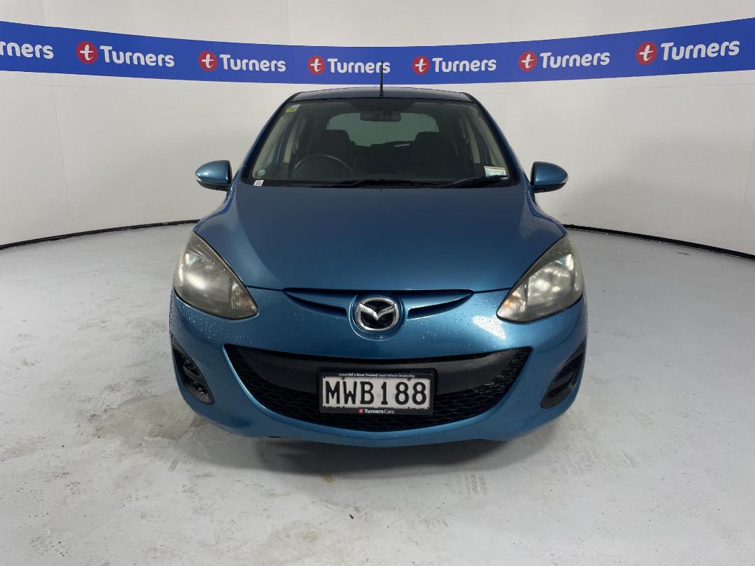 Photo '2' of Mazda Demio