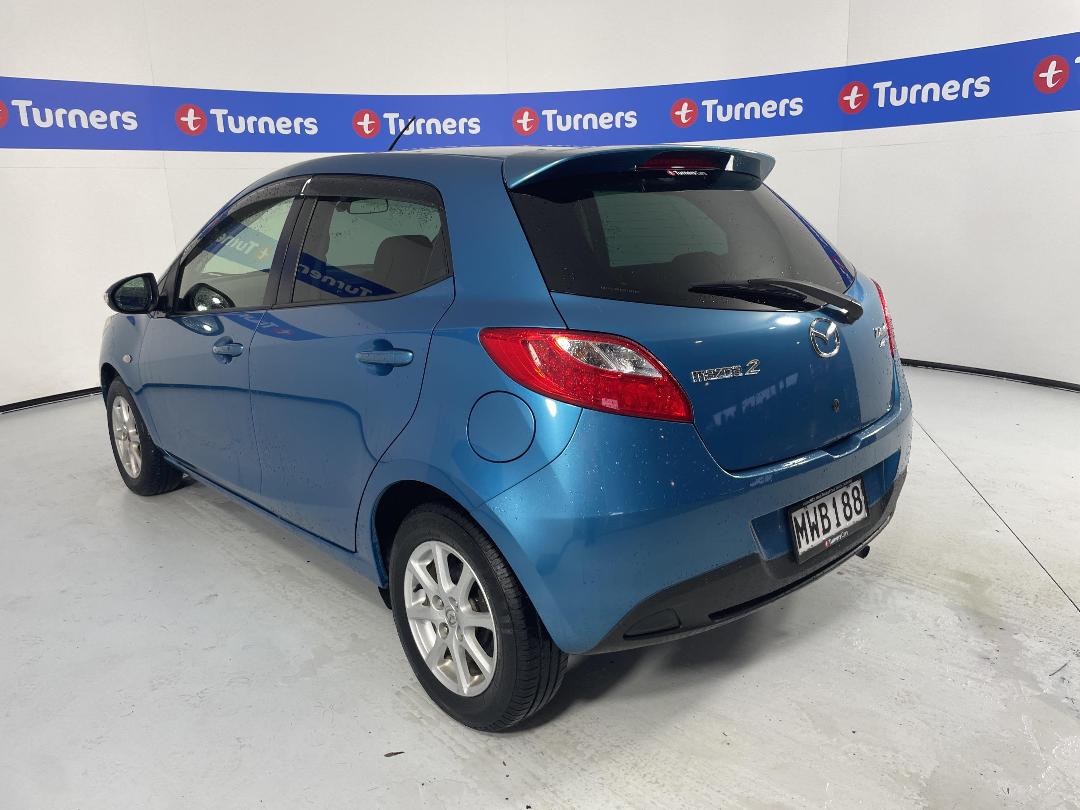 Photo '5' of Mazda Demio