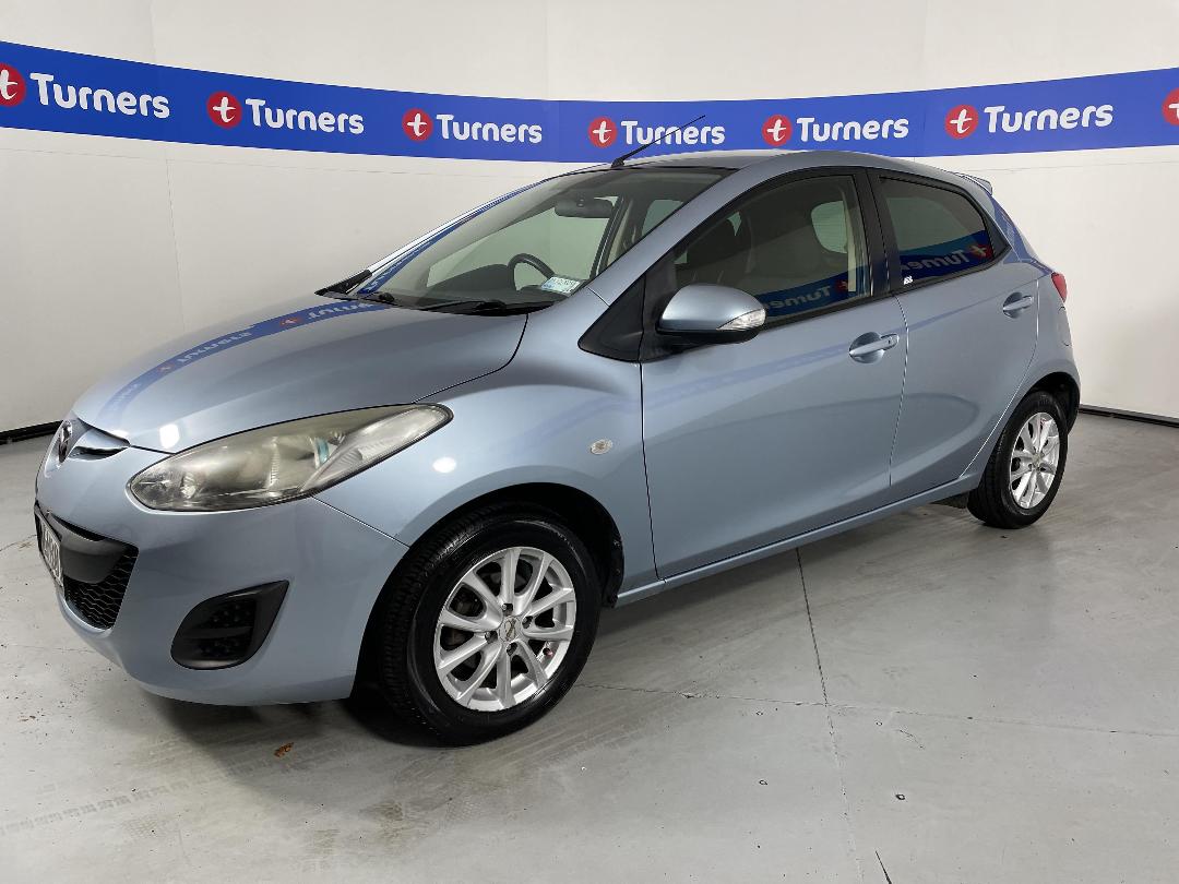 Photo '4' of Mazda Demio