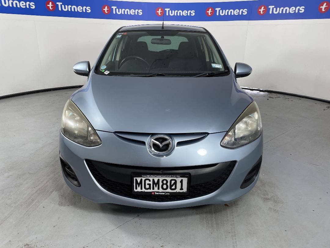 Photo '2' of Mazda Demio