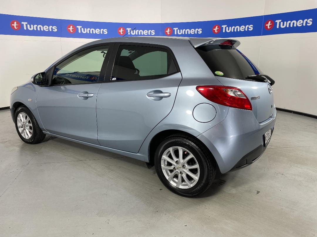 Photo '5' of Mazda Demio