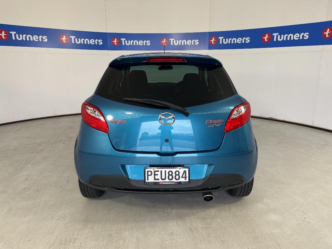 Photo '6' of Mazda Demio