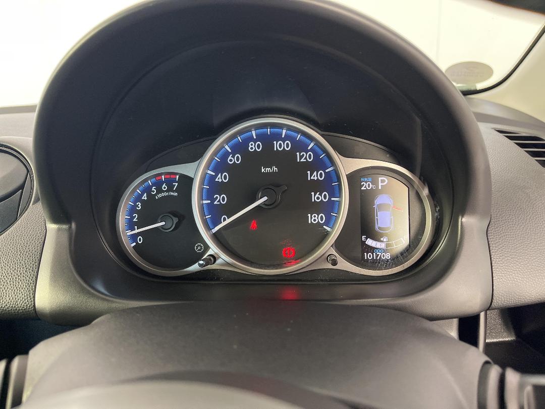 Photo '21' of Mazda Demio