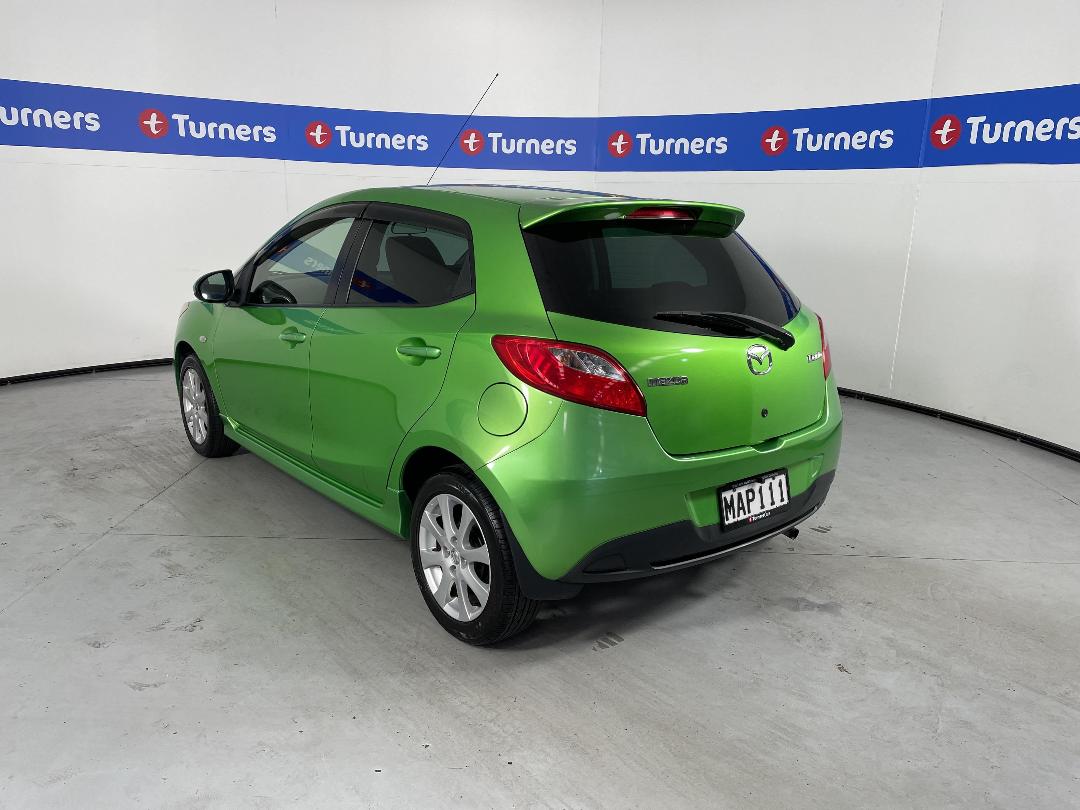 Photo '5' of Mazda Demio