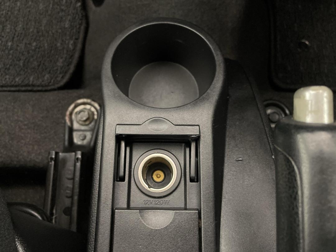 Photo '26' of Mazda Demio