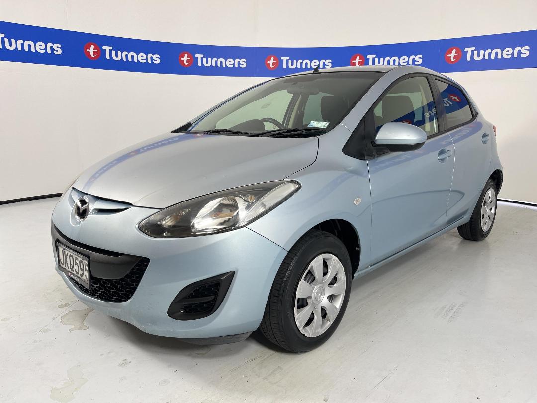 Photo '4' of Mazda Demio