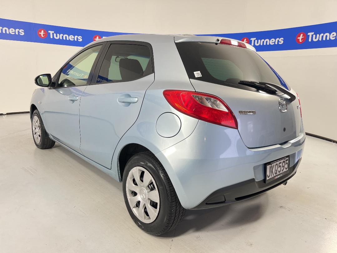 Photo '5' of Mazda Demio