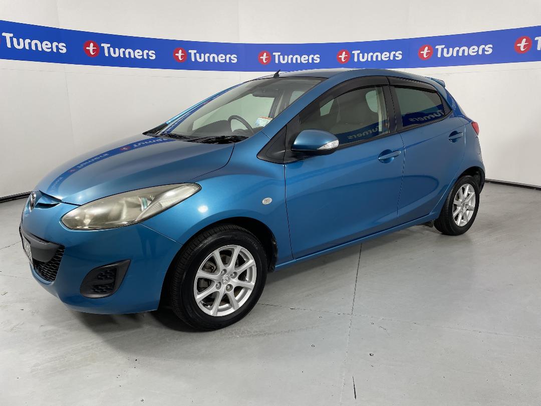 Photo '4' of Mazda Demio Photo '4' of Mazda Demio