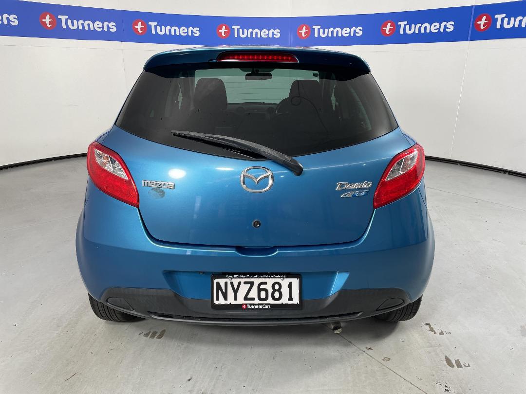 Photo '6' of Mazda Demio Photo '6' of Mazda Demio