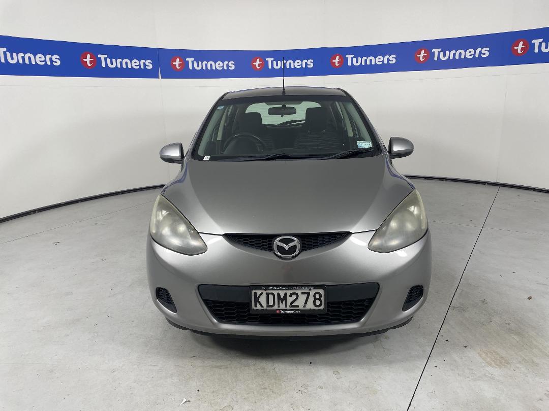 Photo '2' of Mazda Demio