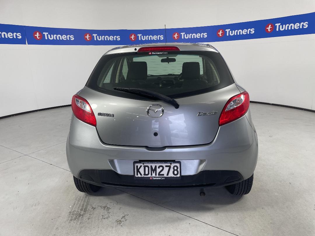 Photo '6' of Mazda Demio