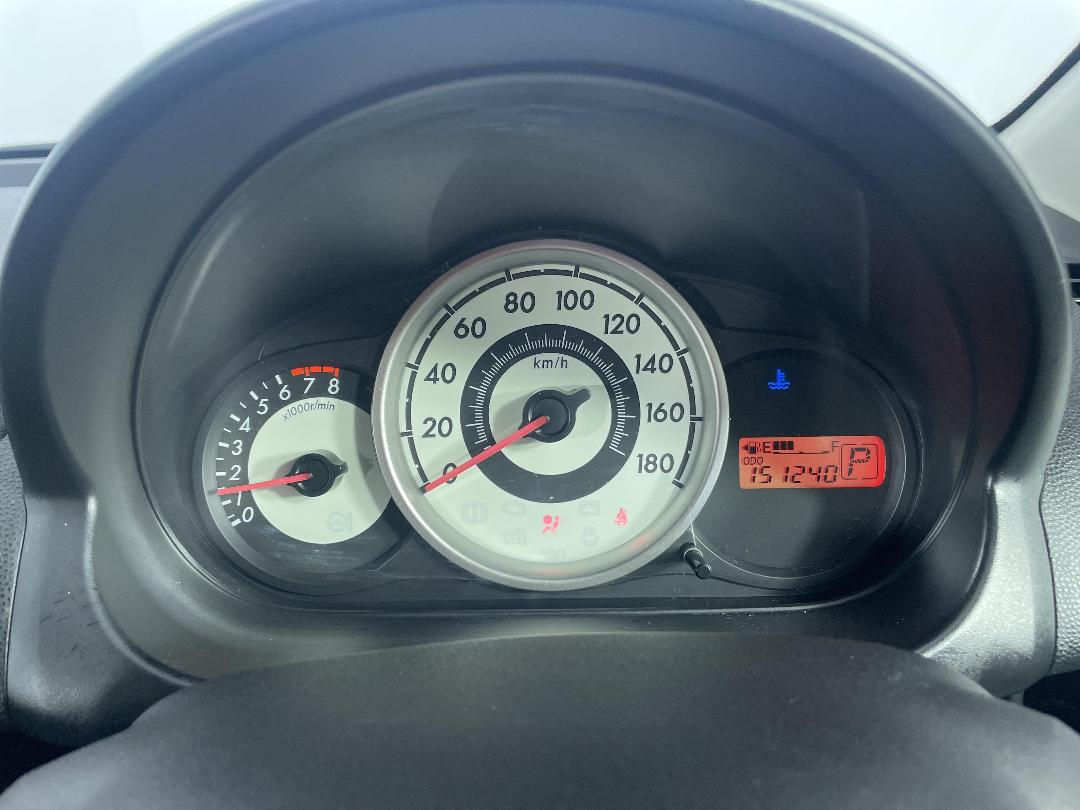 Photo '21' of Mazda Demio