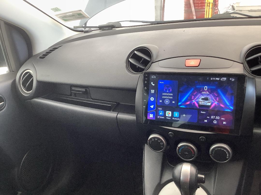 Photo '17' of Mazda Demio Photo '17' of Mazda Demio