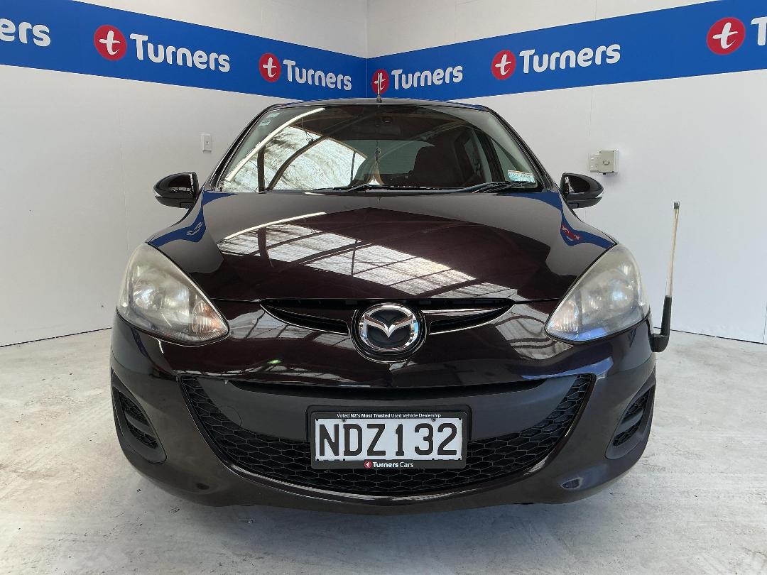 Photo '2' of Mazda Demio