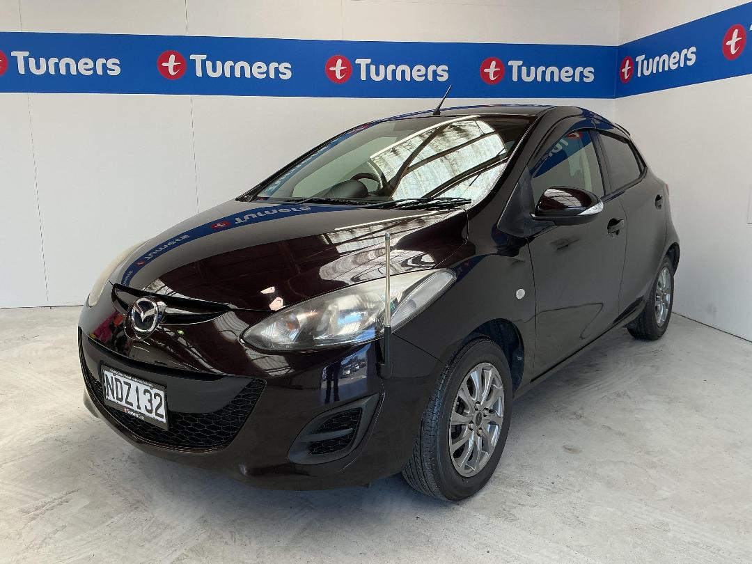 Photo '4' of Mazda Demio