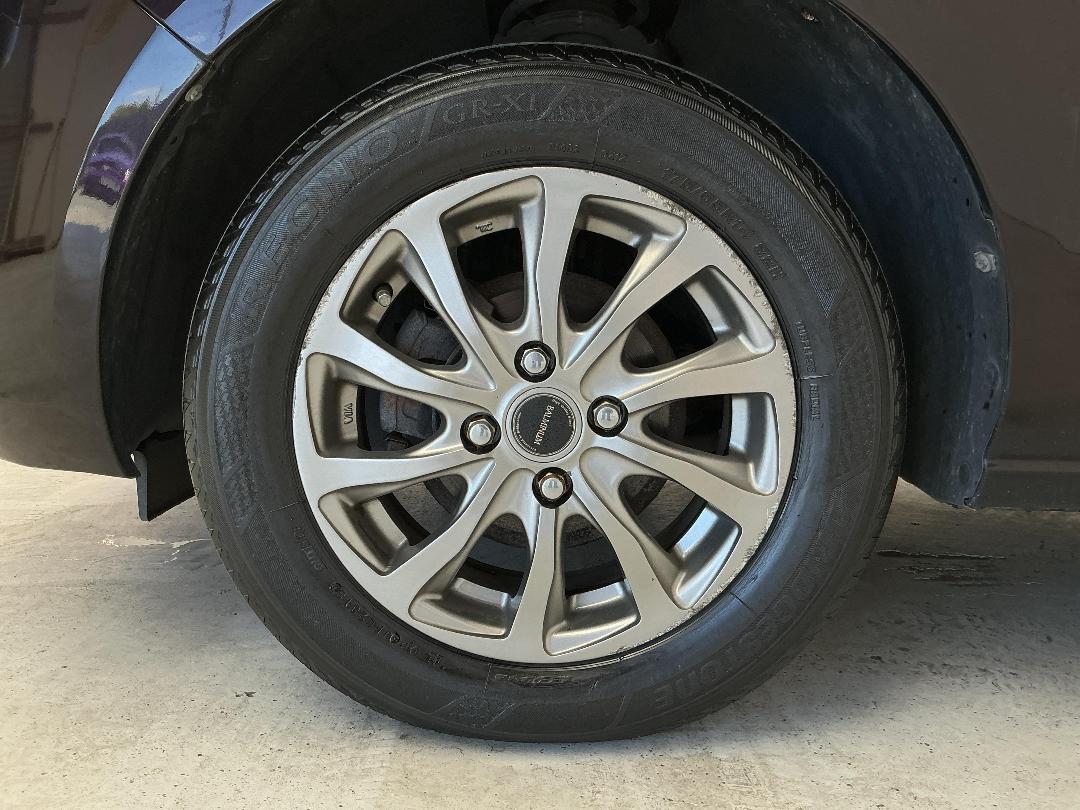 Photo '10' of Mazda Demio