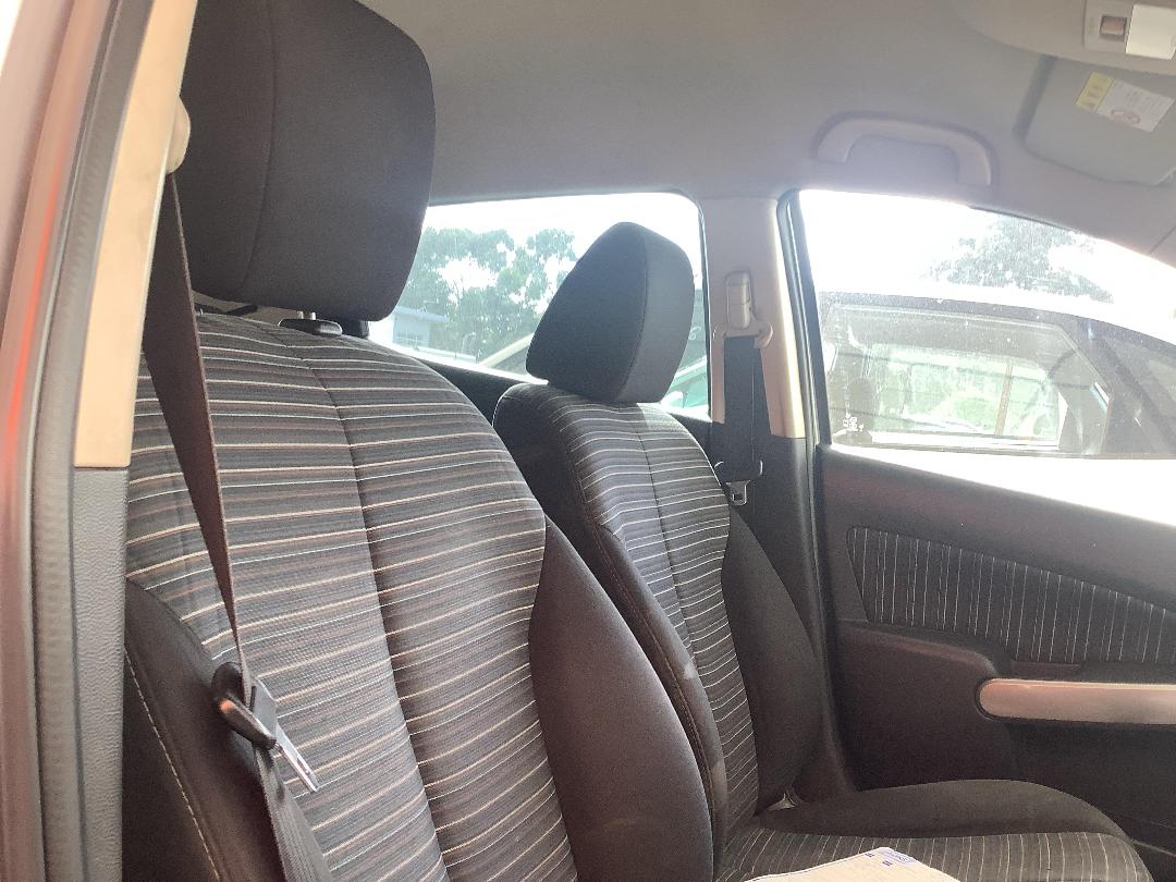 Photo '13' of Mazda Demio