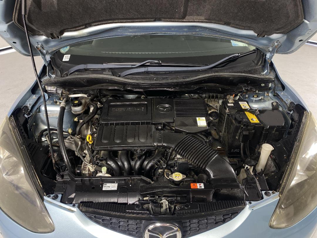 Photo '13' of Mazda Demio Photo '13' of Mazda Demio