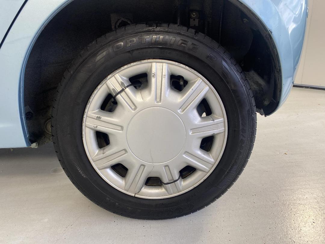 Photo '11' of Mazda Demio Photo '11' of Mazda Demio