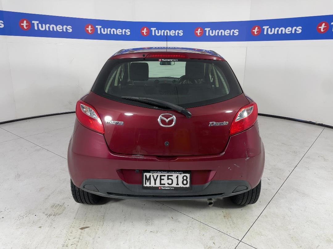 Photo '6' of Mazda Demio