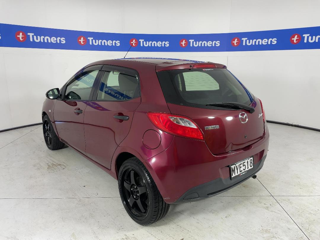 Photo '5' of Mazda Demio