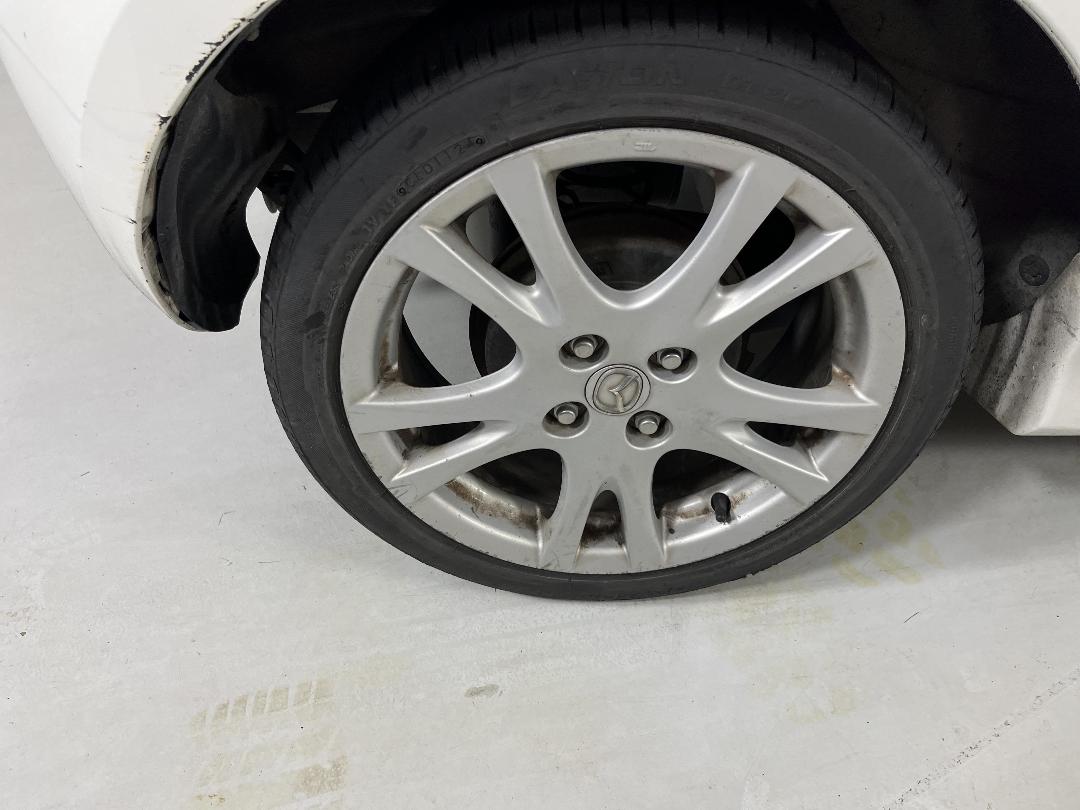 Photo '8' of Mazda Mazda2 Sport Photo '8' of Mazda Mazda2 Sport