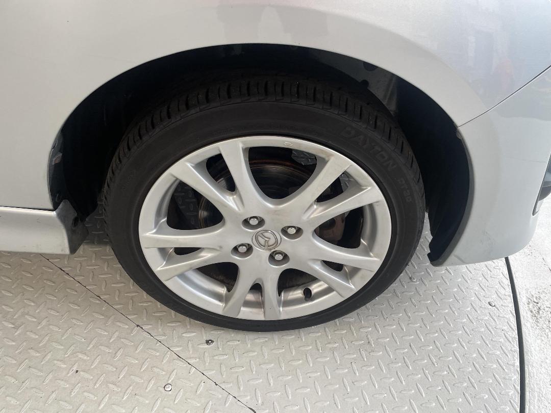 Photo '9' of Mazda Mazda2