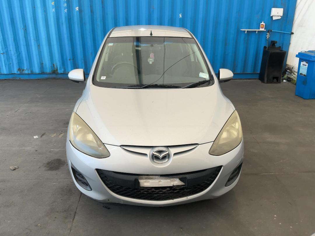 Photo '4' of Mazda Mazda2 Classic