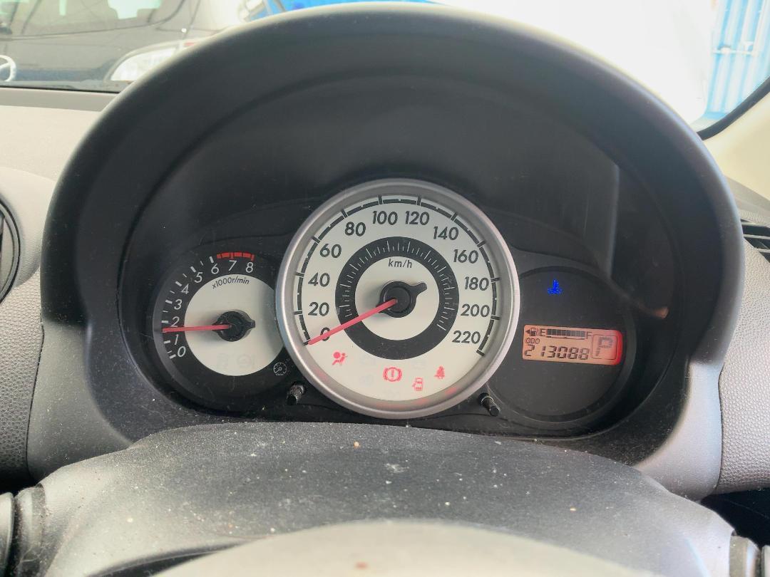 Photo '17' of Mazda Mazda2 Classic