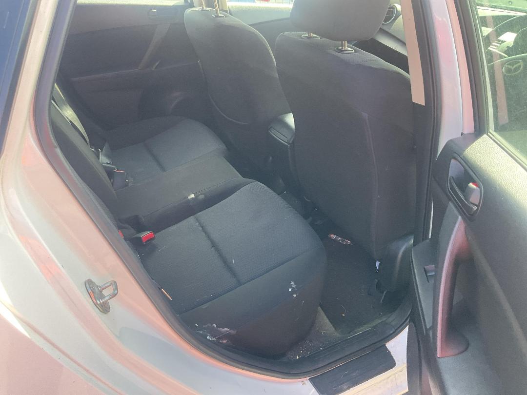 Photo '10' of Mazda Mazda3 GLX Photo '10' of Mazda Mazda3 GLX