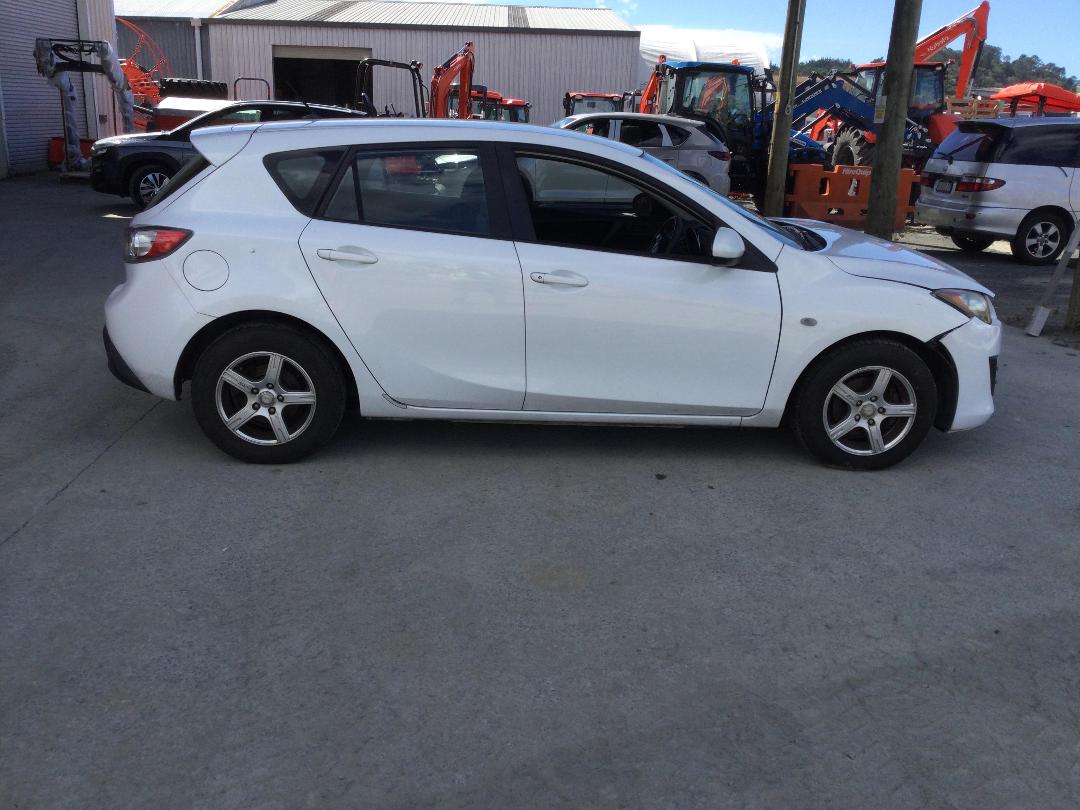 Photo '7' of Mazda Mazda3 GLX