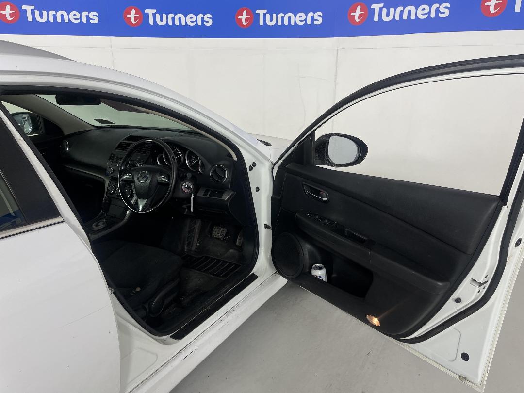 Photo '13' of Mazda Mazda6 GLX