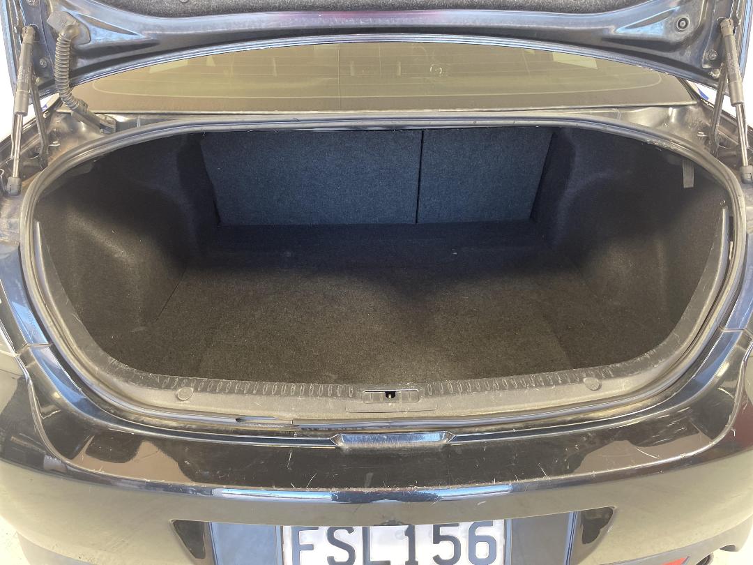 Photo '14' of Mazda Mazda6