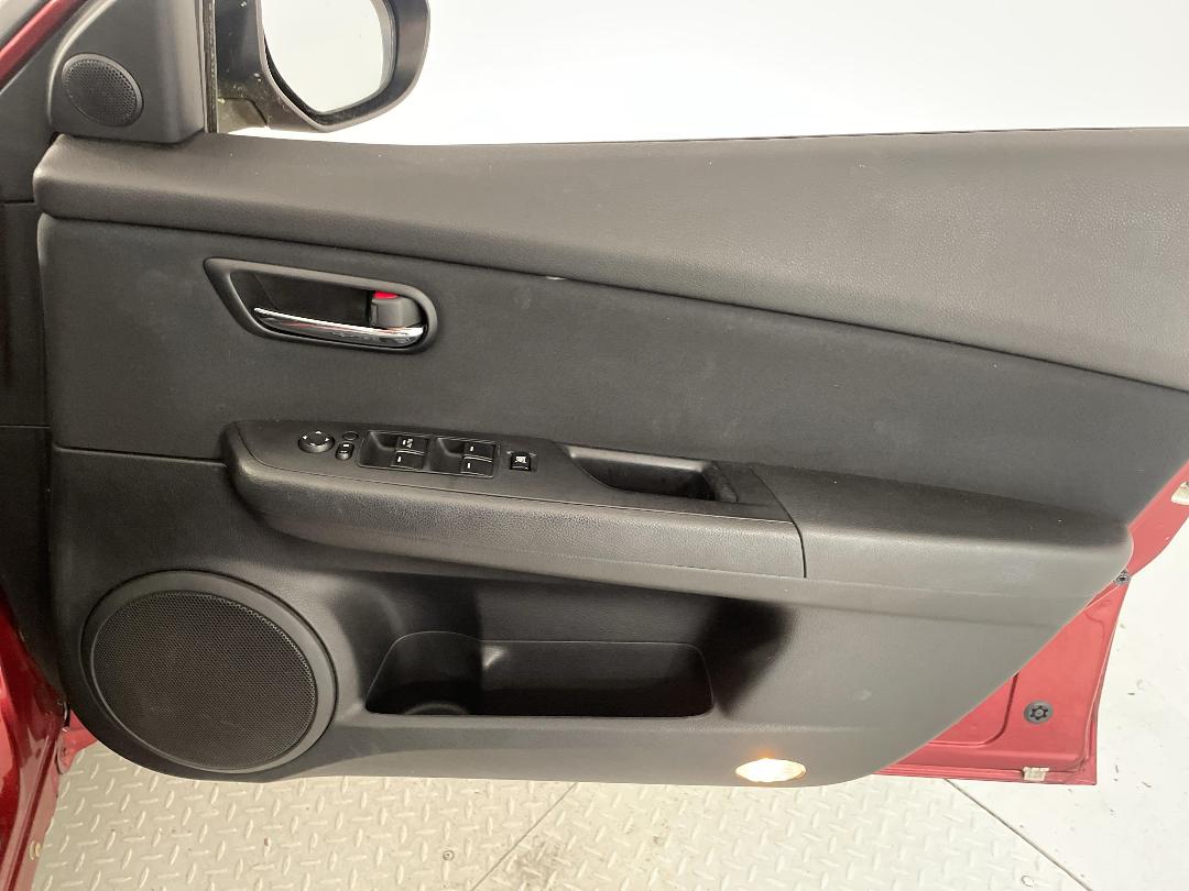 Photo '15' of Mazda Mazda6