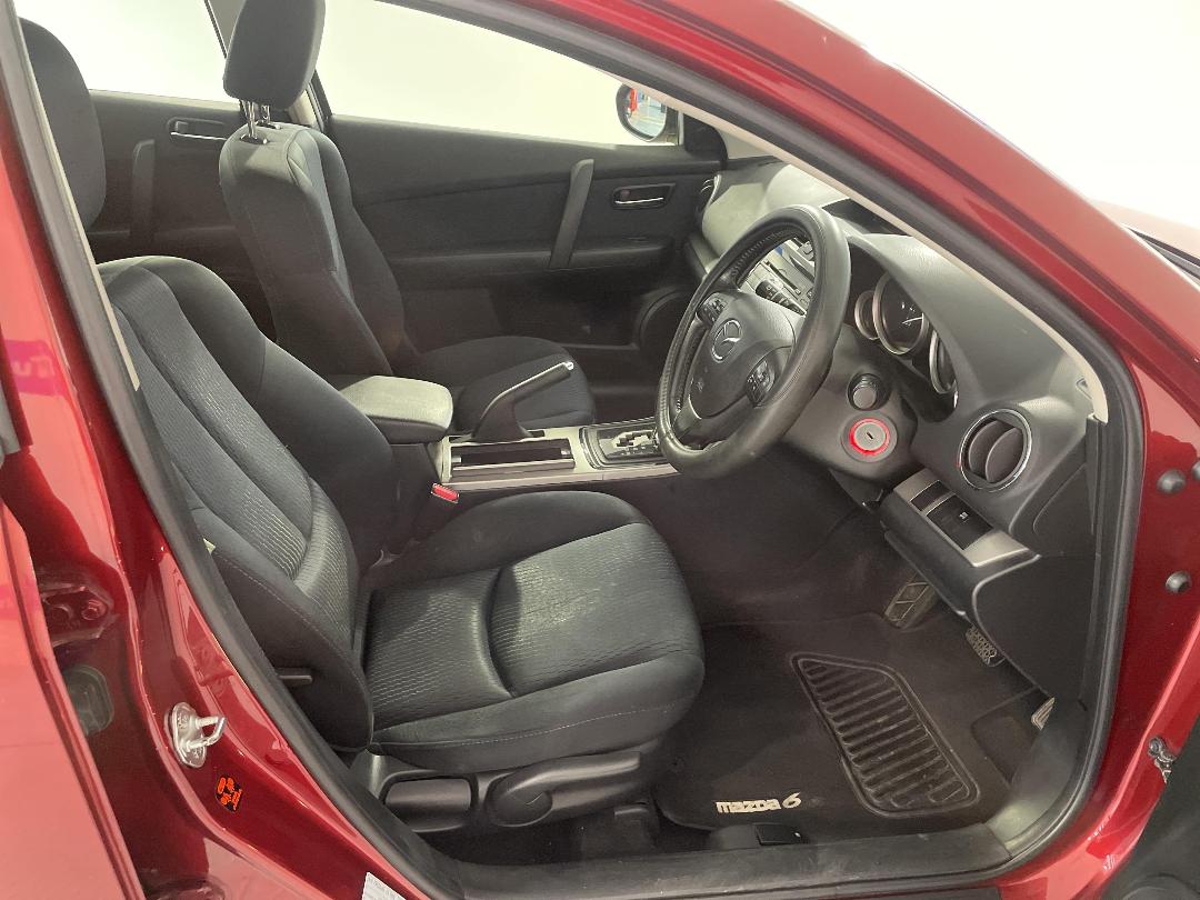 Photo '16' of Mazda Mazda6