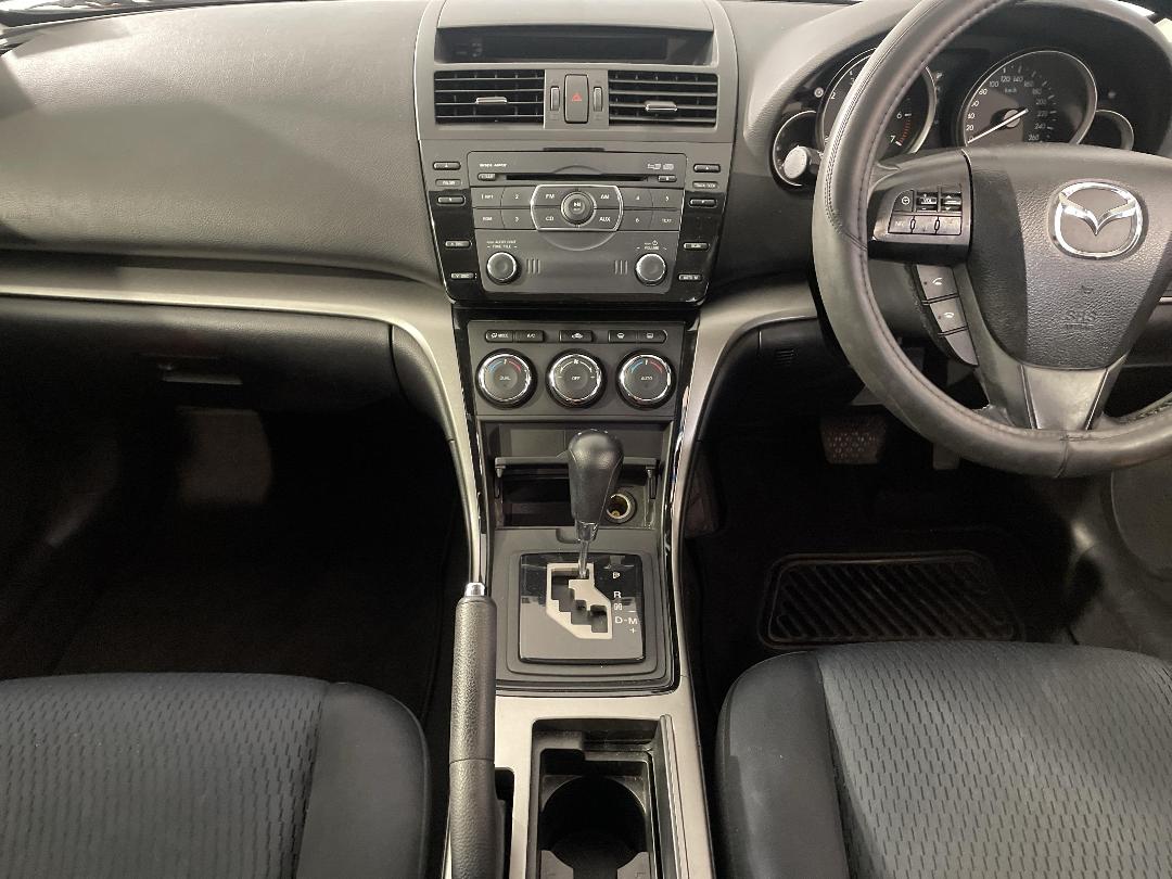 Photo '18' of Mazda Mazda6