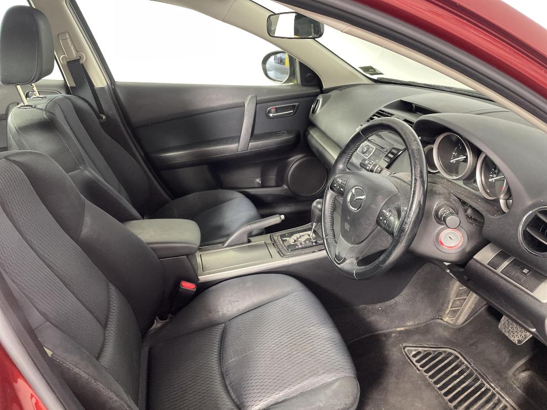 Photo '16' of Mazda Mazda6