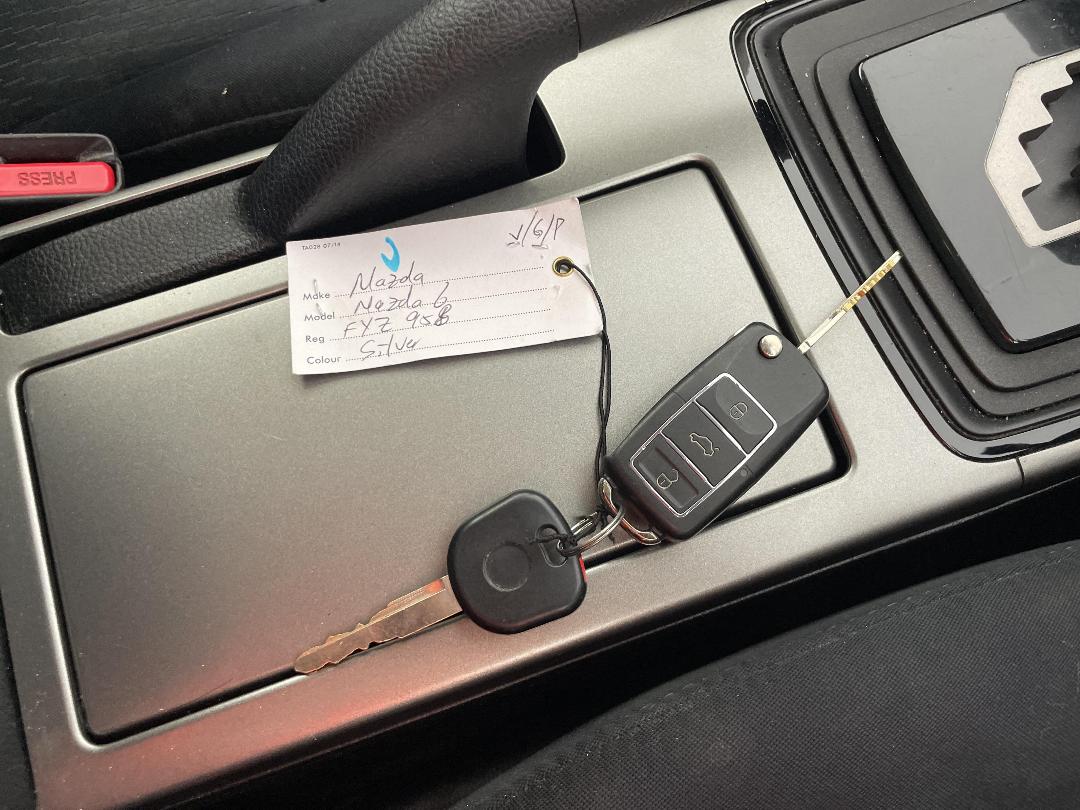 Photo '22' of Mazda Mazda6