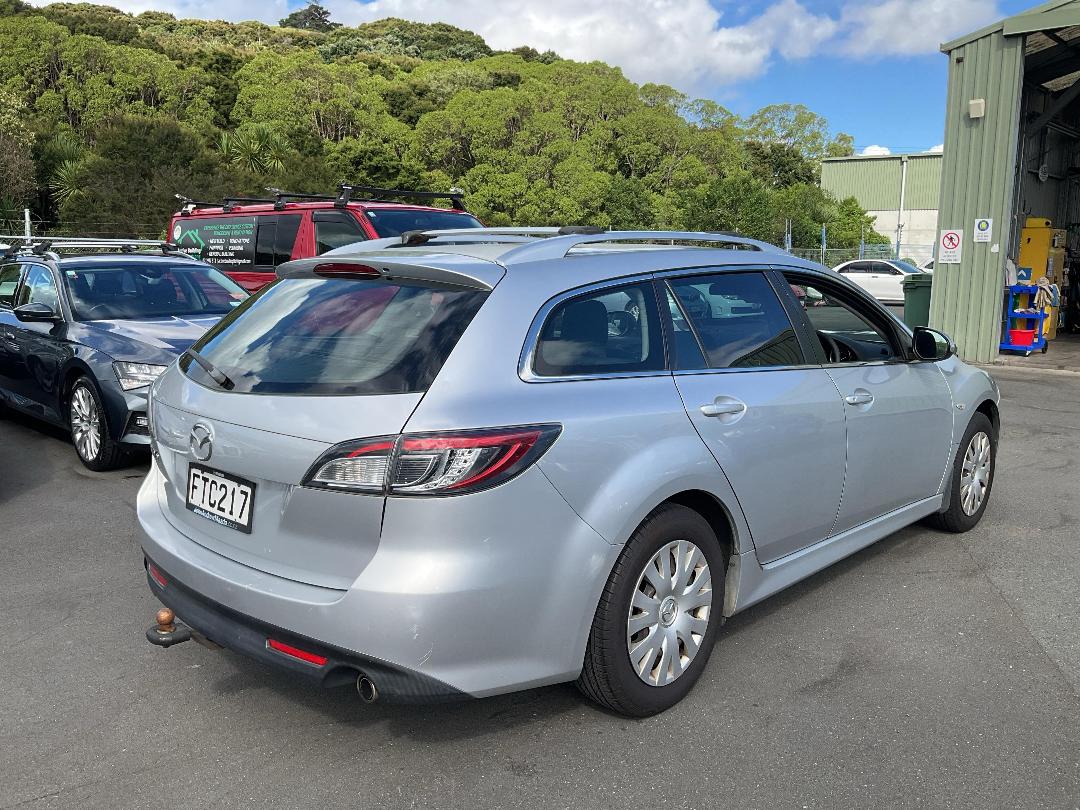 Photo '4' of Mazda Mazda6 GLX