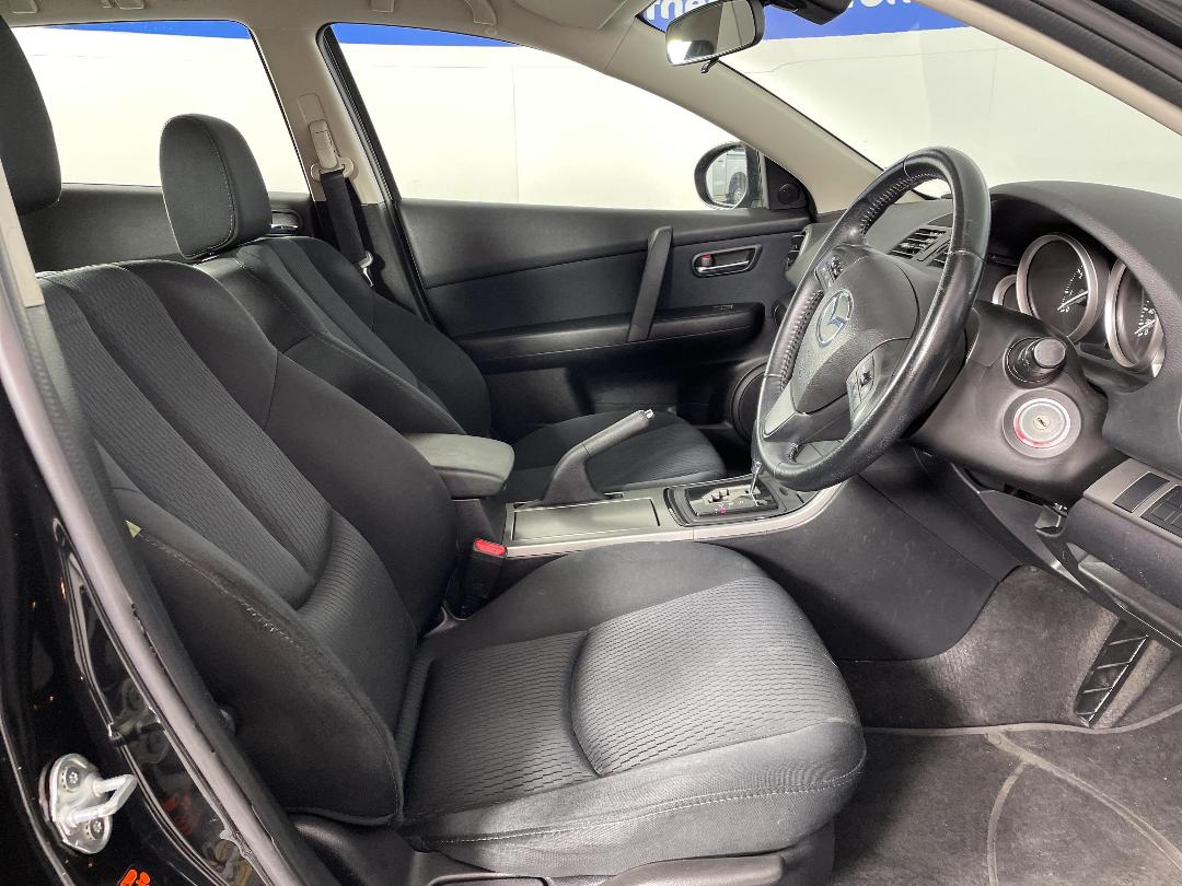 Photo '16' of Mazda Mazda6 Photo '16' of Mazda Mazda6