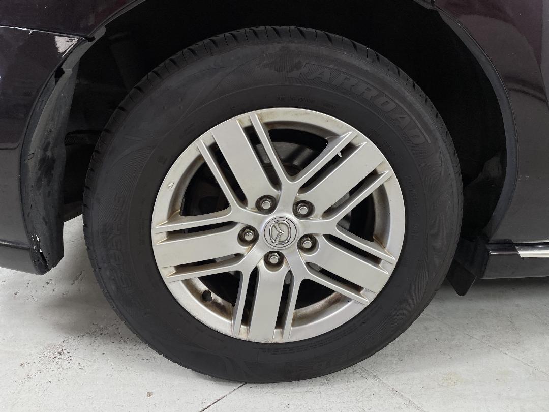 Photo '12' of Mazda MPV Photo '12' of Mazda MPV