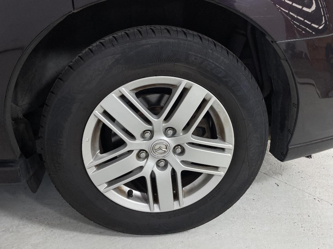 Photo '11' of Mazda MPV Photo '11' of Mazda MPV